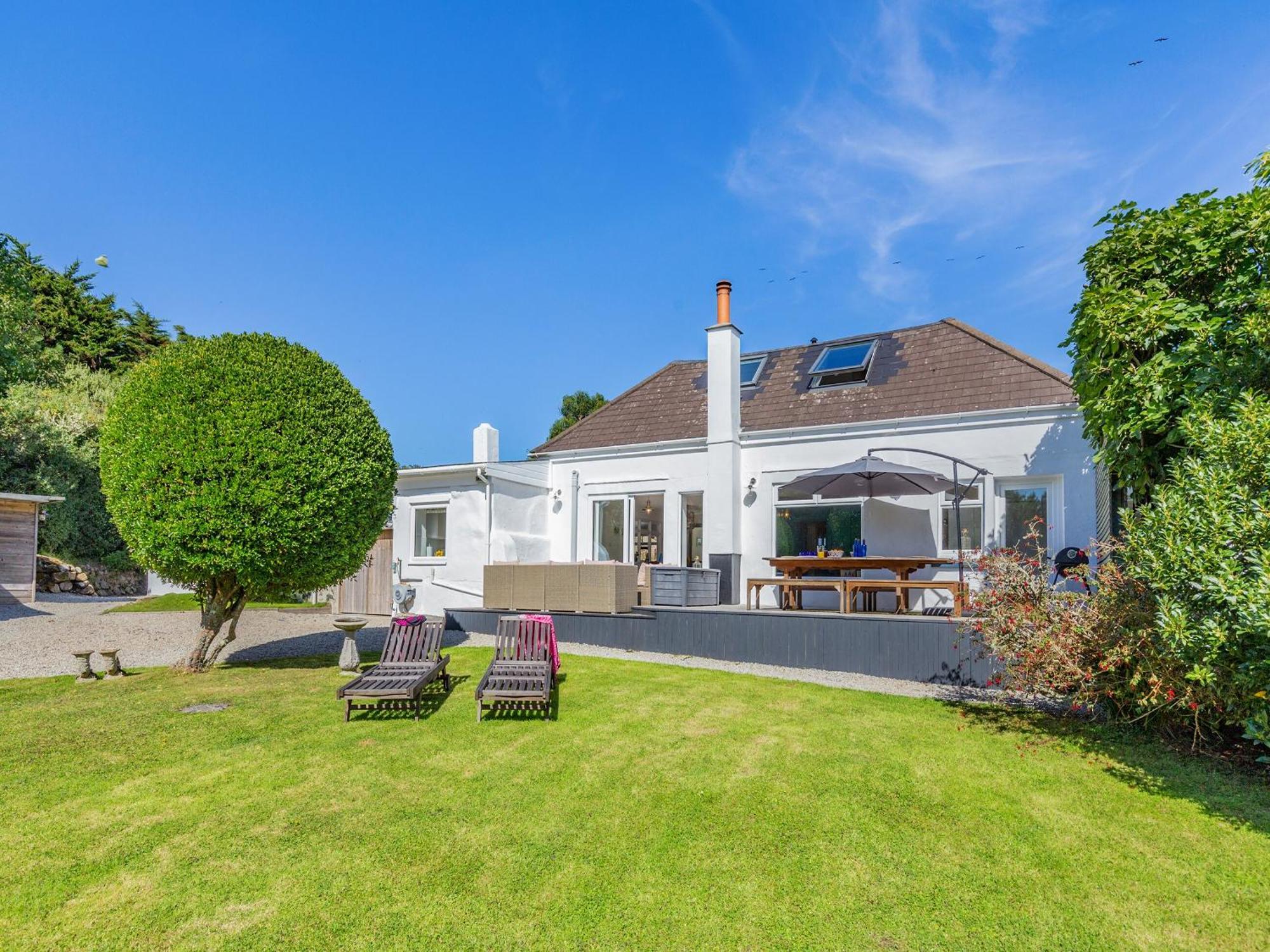 Tregarrek Villa Coverack Exteriör bild