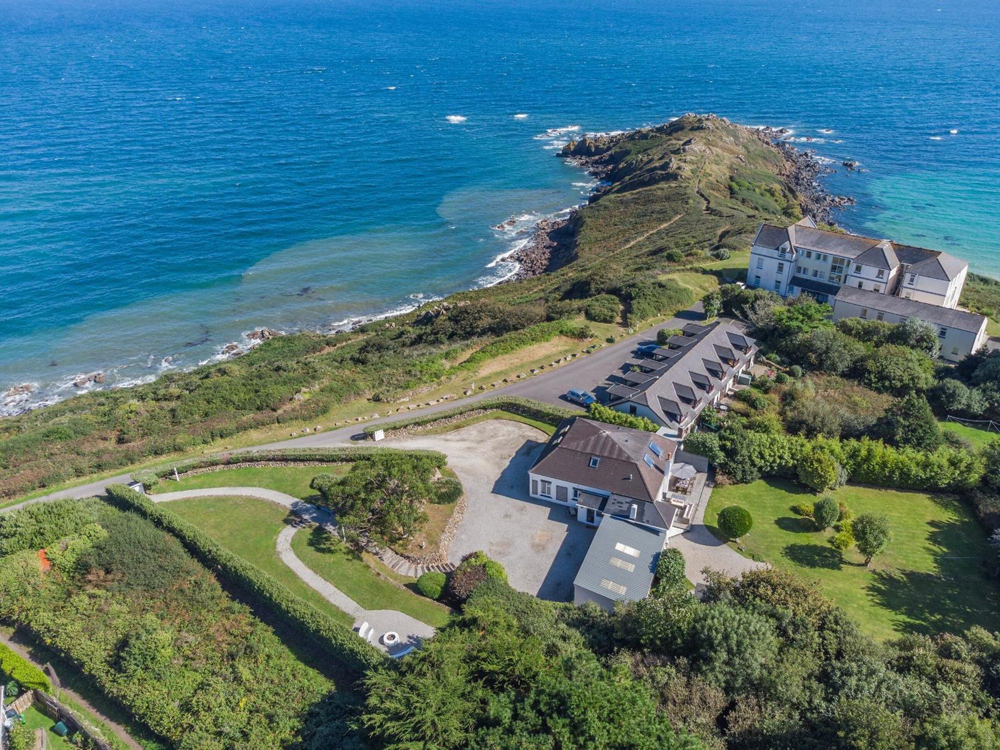 Tregarrek Villa Coverack Exteriör bild